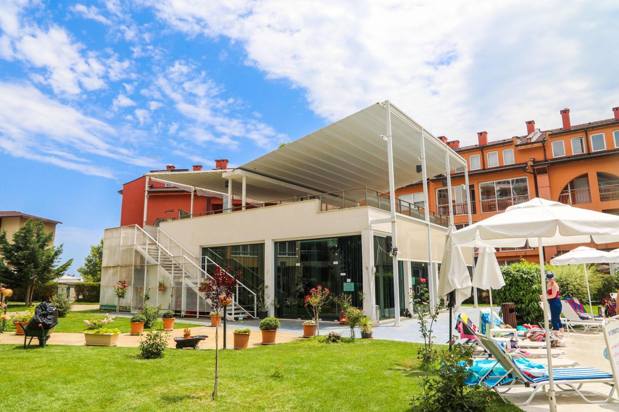 Luxury First Line Apartment With Pool By The Sea Nesebar Exterior foto