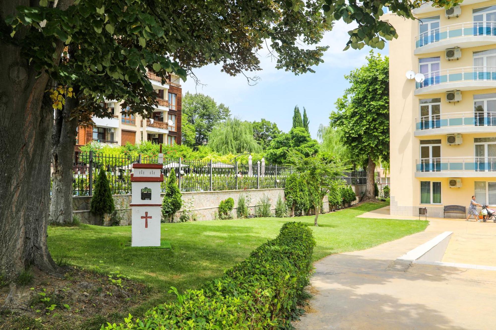 Luxury First Line Apartment With Pool By The Sea Nesebar Exterior foto