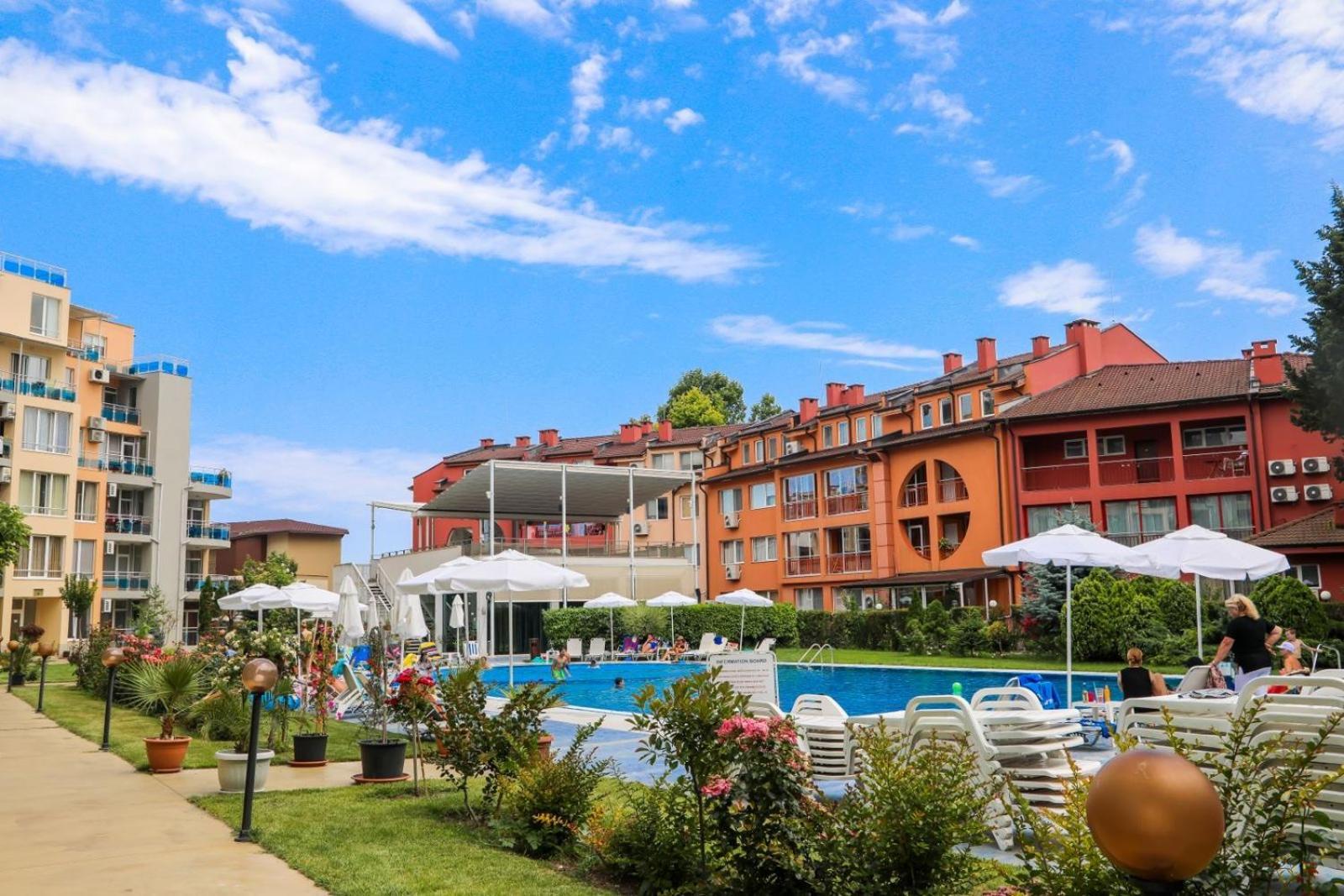 Luxury First Line Apartment With Pool By The Sea Nesebar Exterior foto