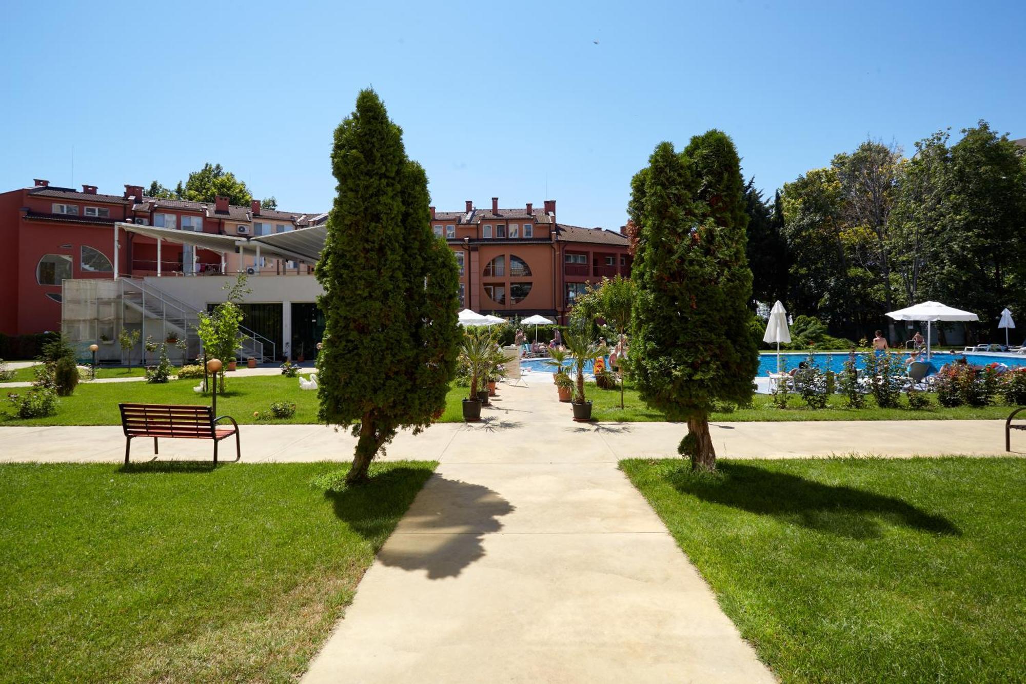 Luxury First Line Apartment With Pool By The Sea Nesebar Exterior foto